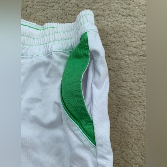 The Beaufort Bonnet Company Size 5 Schroeder Shorts in Worth Avenue White - Picture 4 of 6